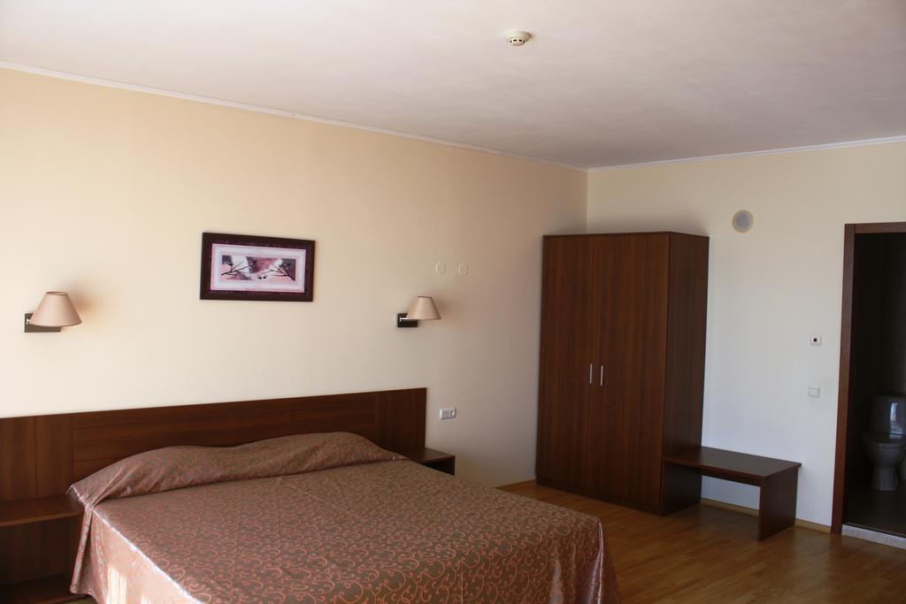 Hotel Central Золотые Пески Номер фото